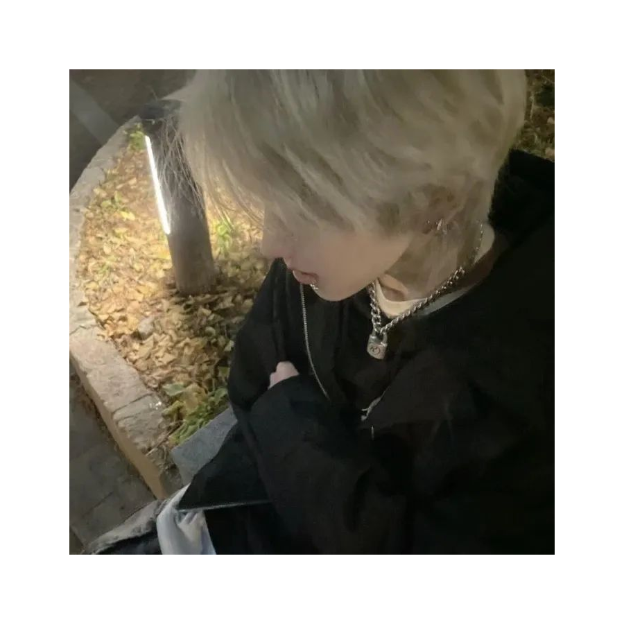 涟馁