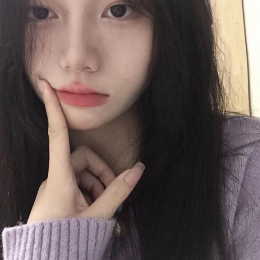 捡瓶子养纸片人