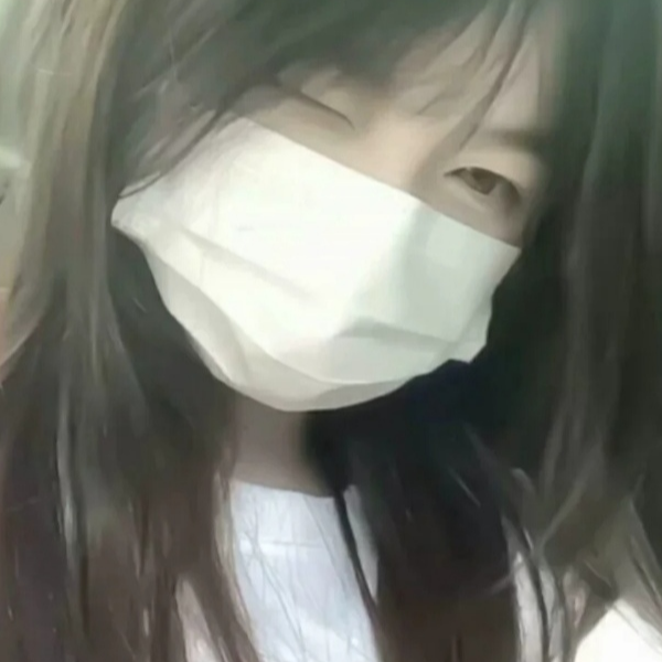 依依然^