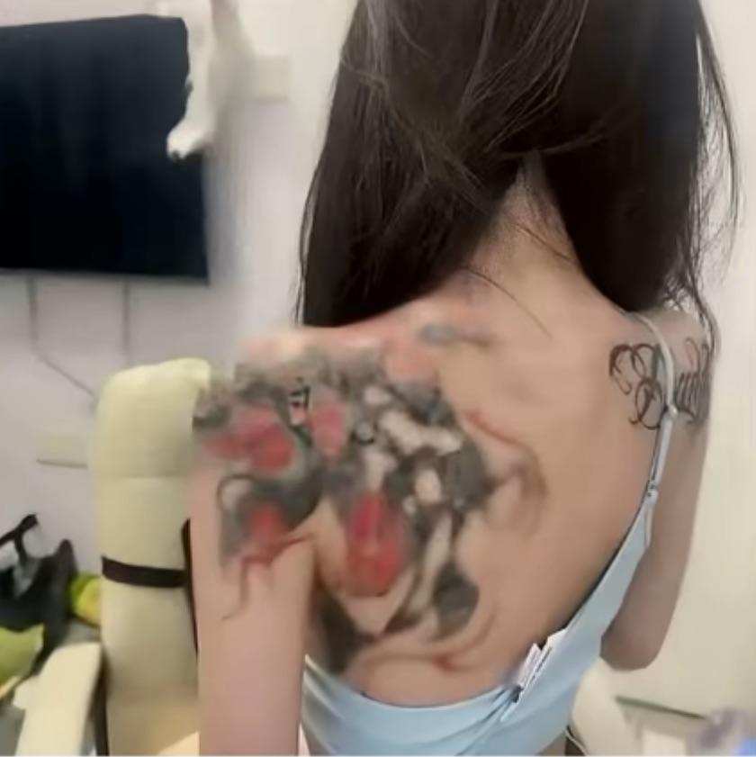 佳妮