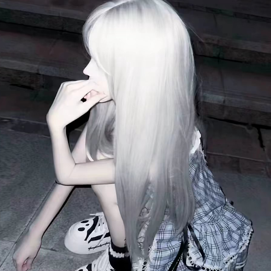 芊皖然
