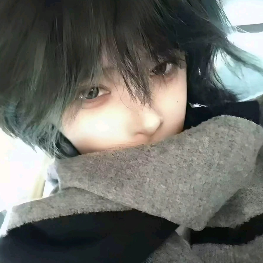 深情小美