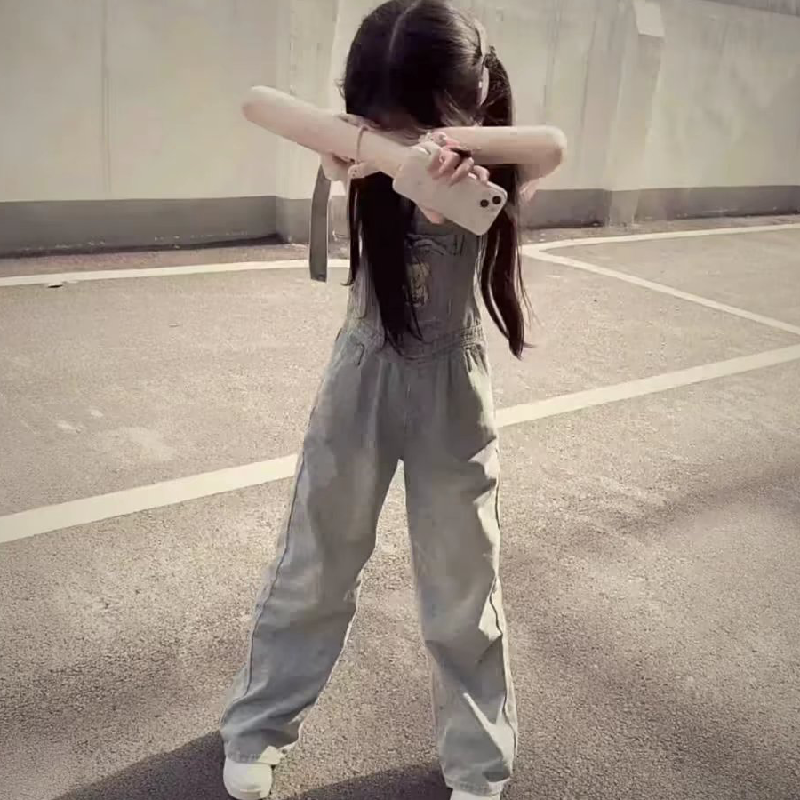萌³妍