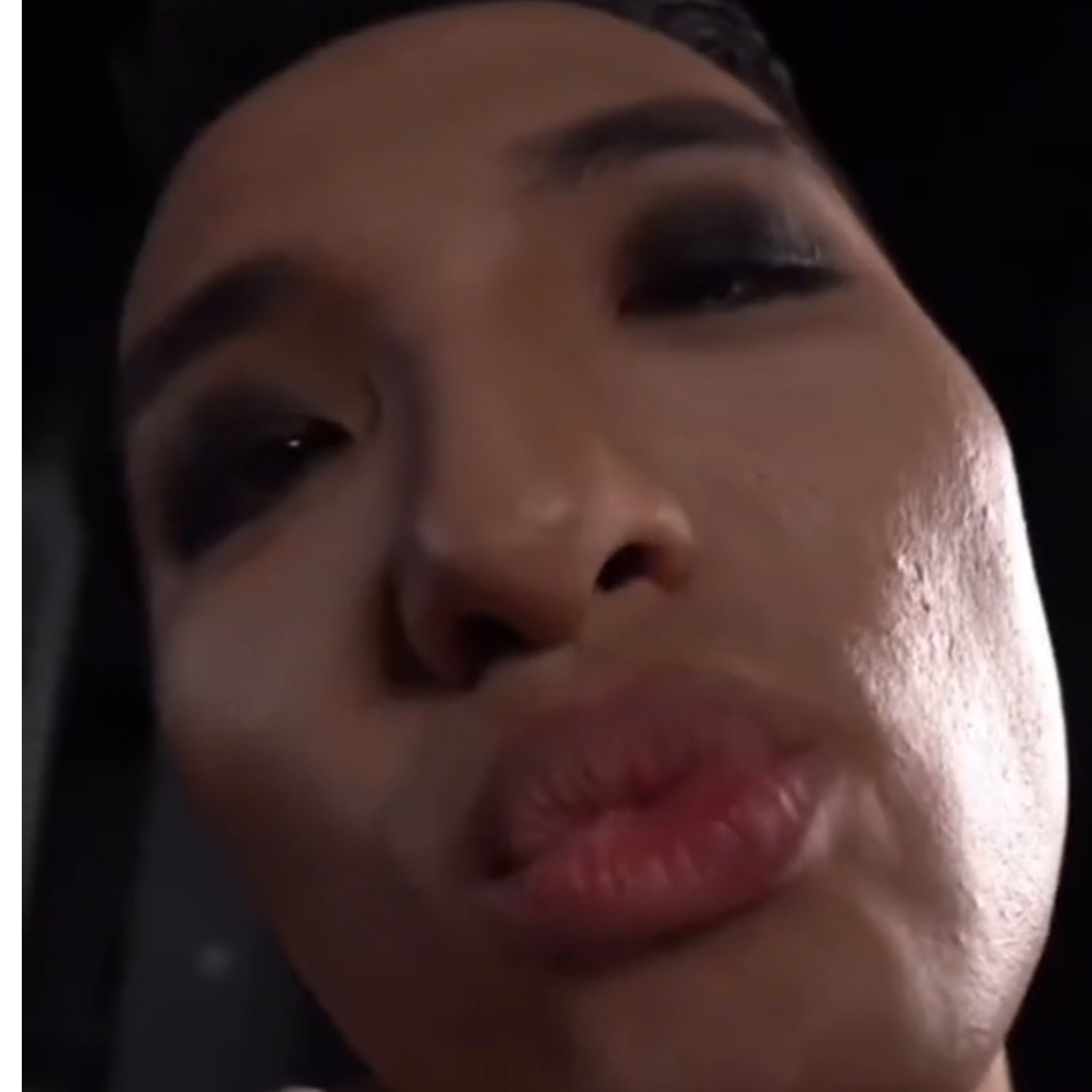 火热的老baby