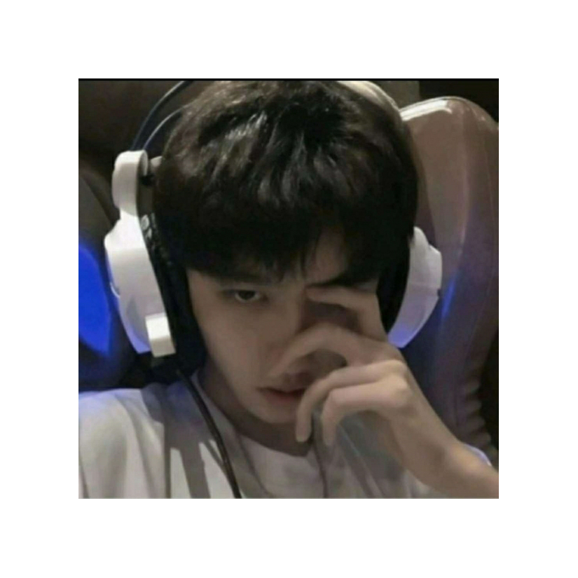 ꧁୧⍤⃝ ❤️꧂