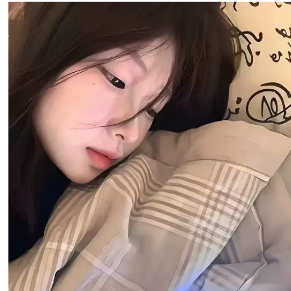 爱你的话不说^