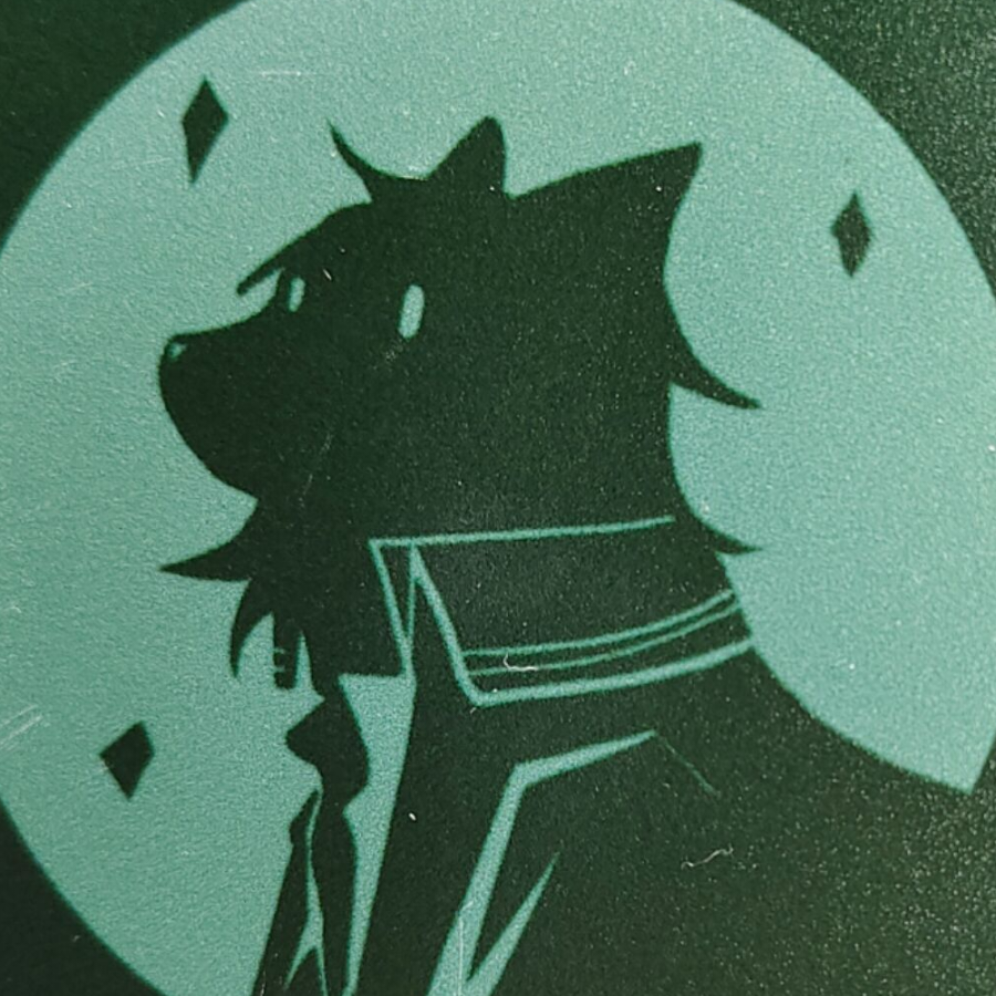 一只聪明的戴红手套的八腿魔狼