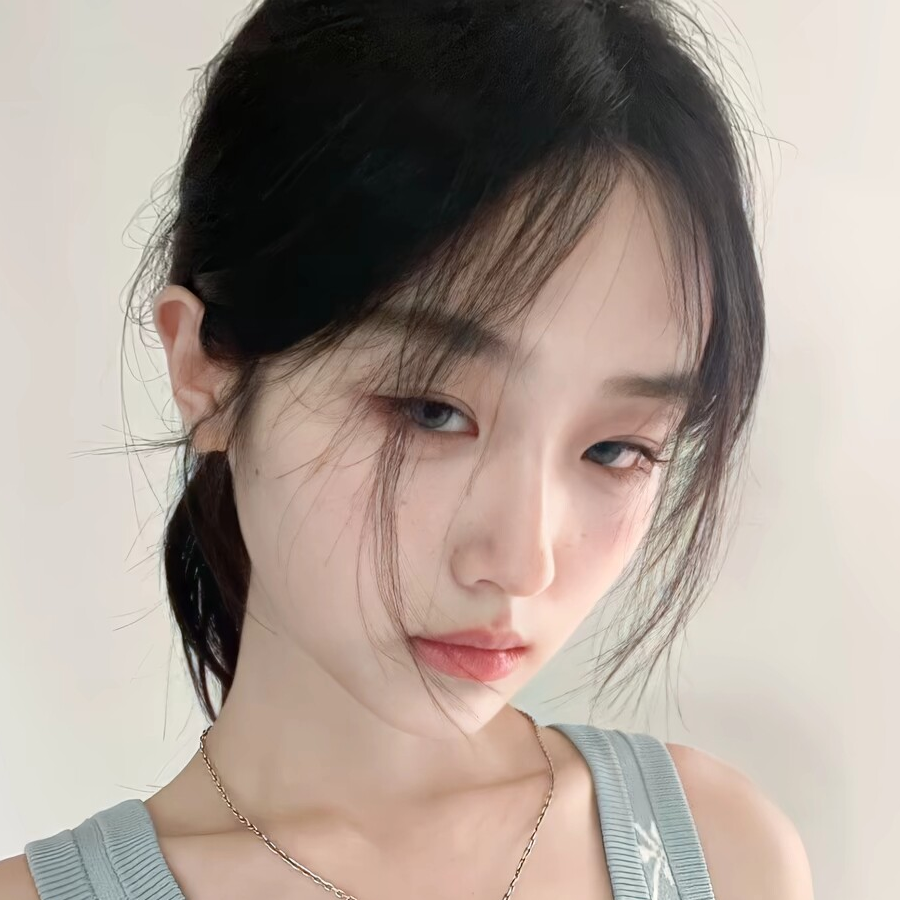 捧玫瑰赴海
