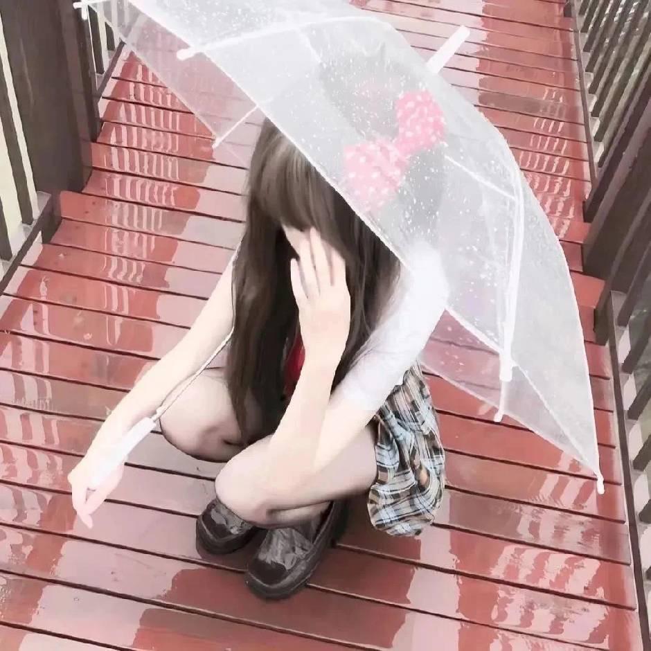 世界仅一个雨