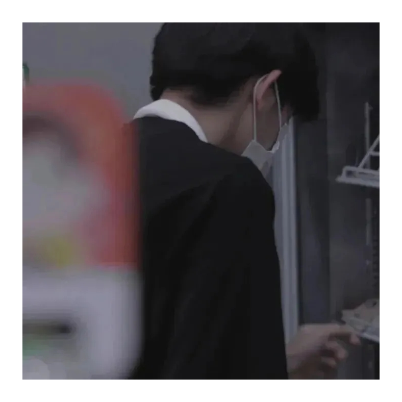 森烛君