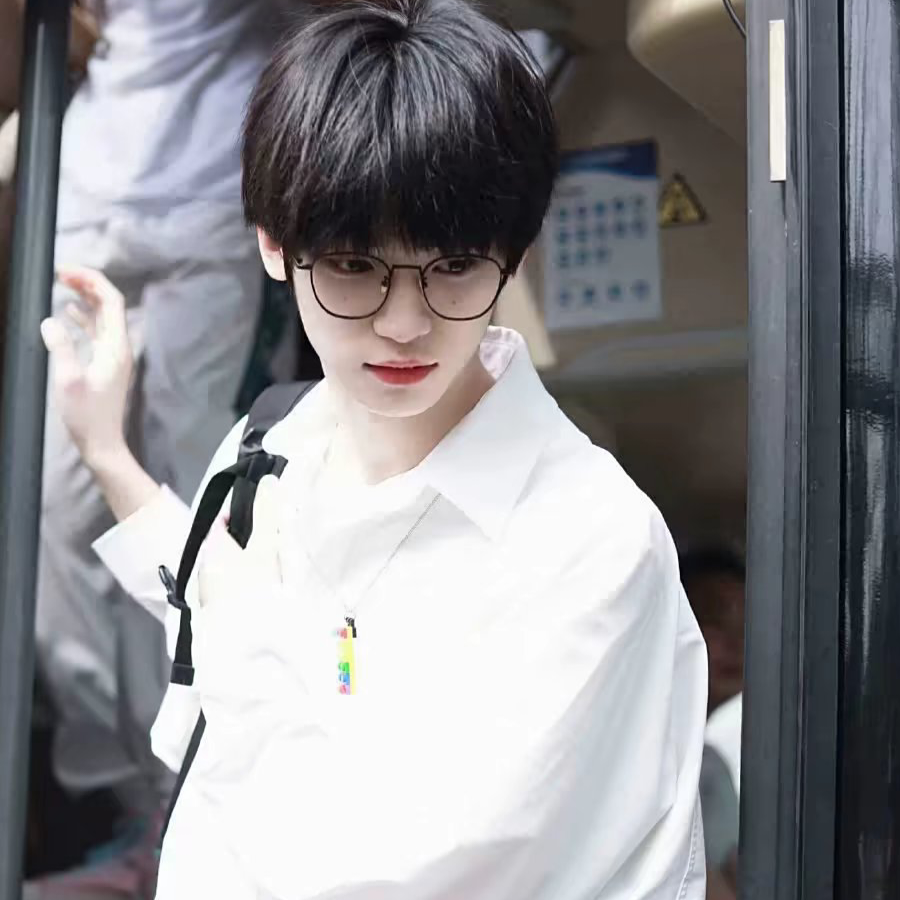 小劳不吃渝🐟