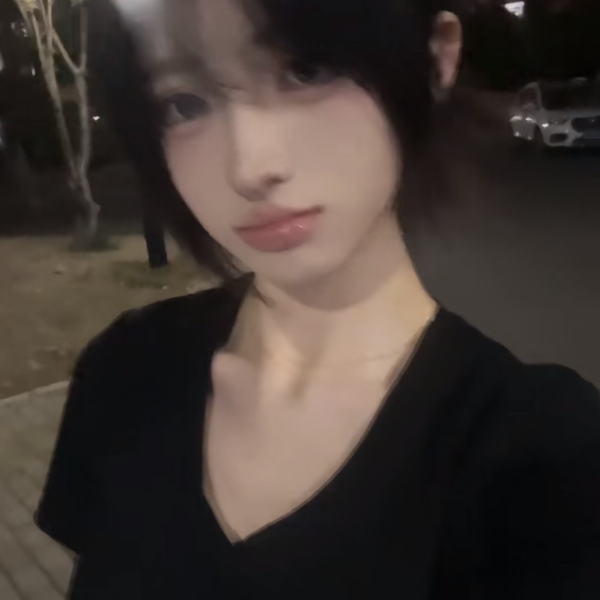 嘟嘟小嘴^0^