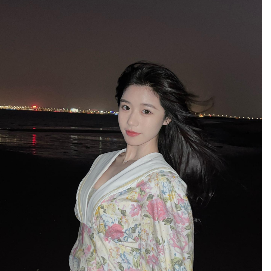 i洛天依