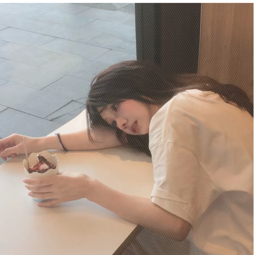 浮鱼(╯·⚇·╰)