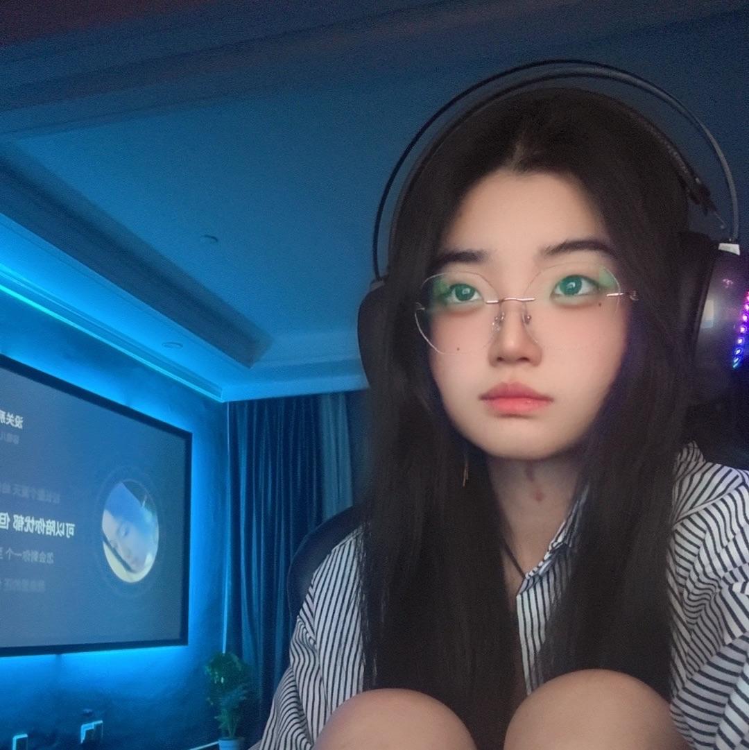 危笑