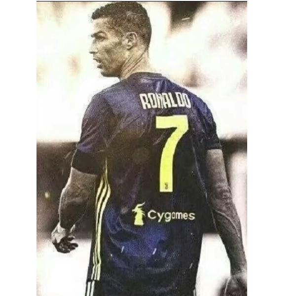 CR7