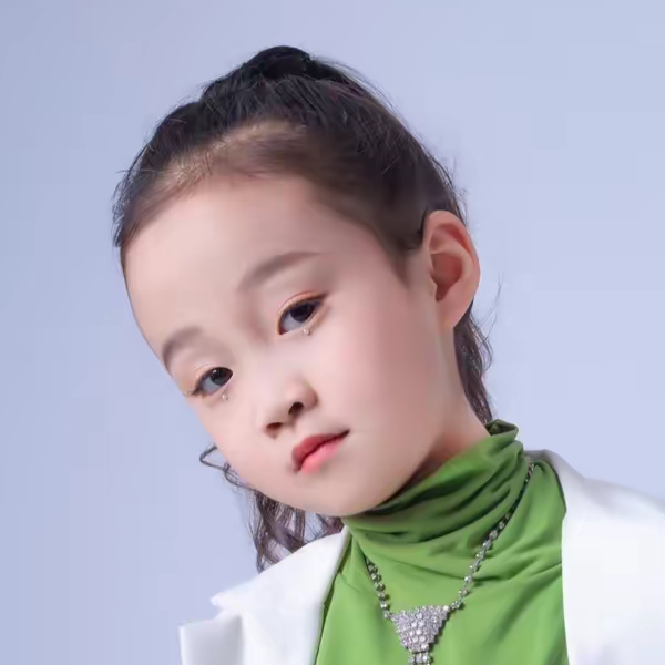 面妹孔佳奇