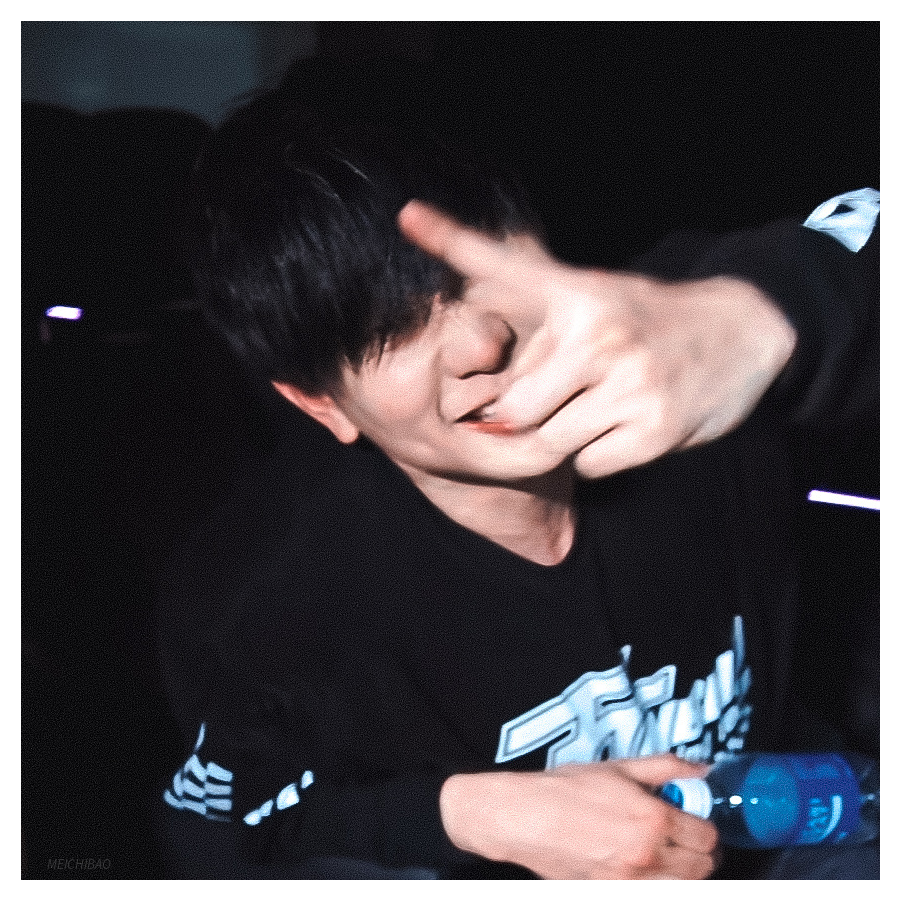 °小林.