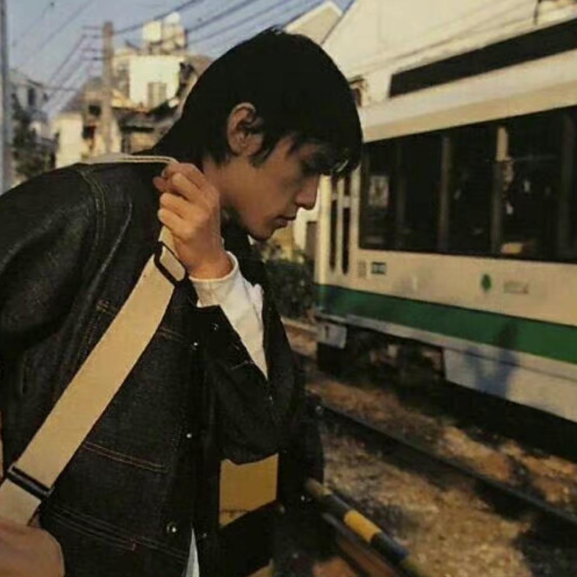 初久