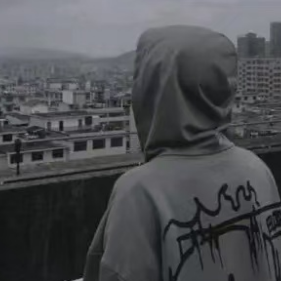 @华子安
