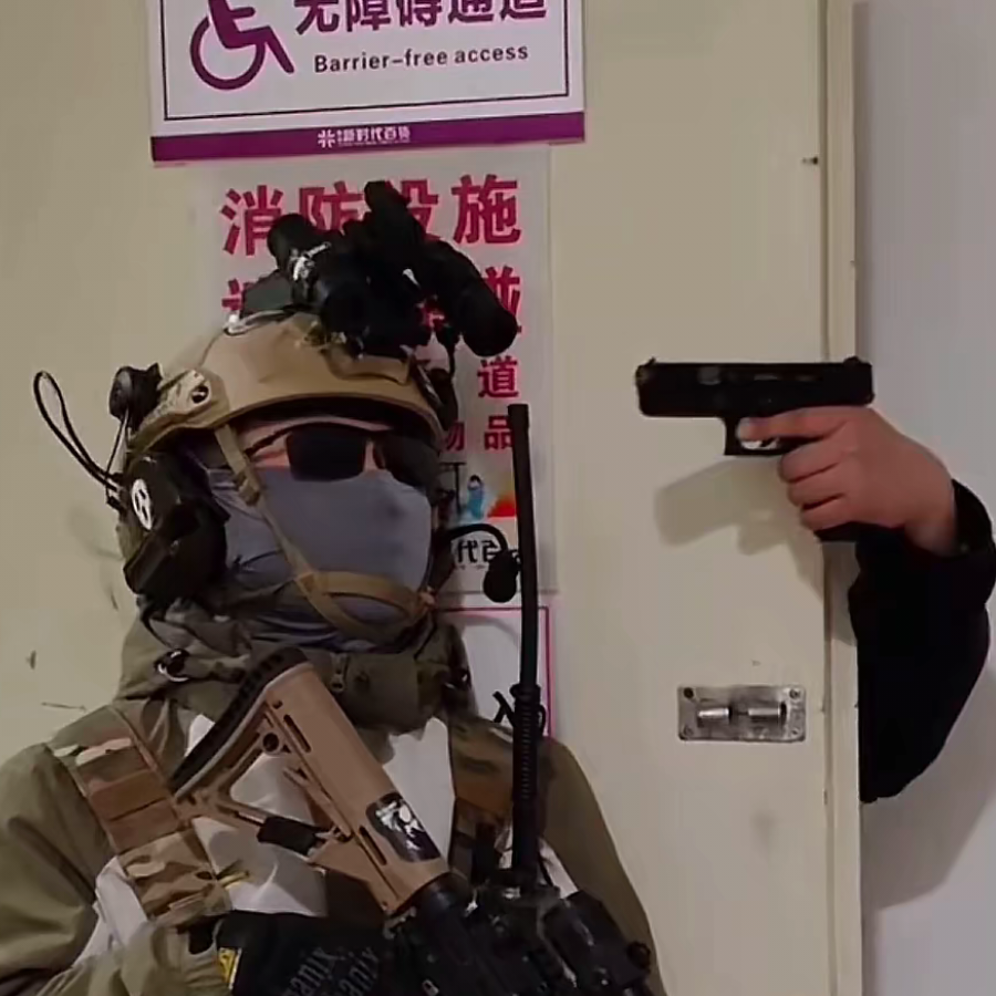 吟朗