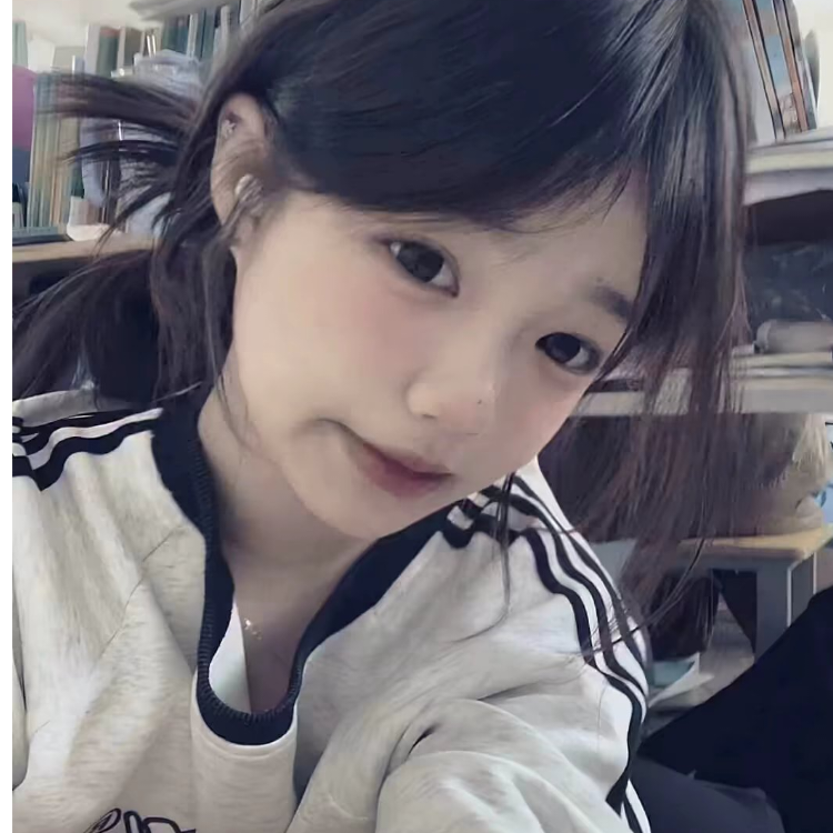 随桉.