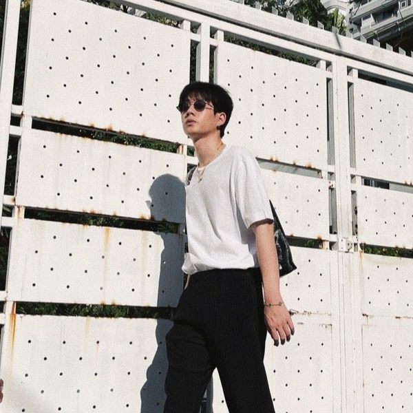 王佳