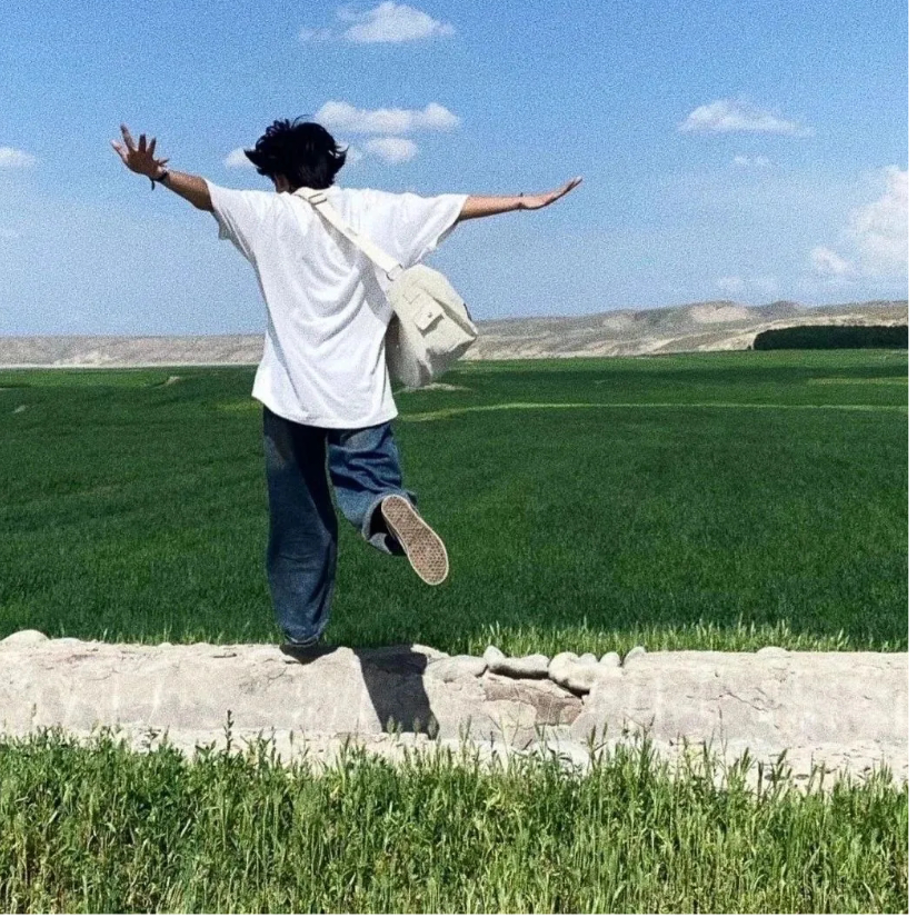 相识所以忘幸