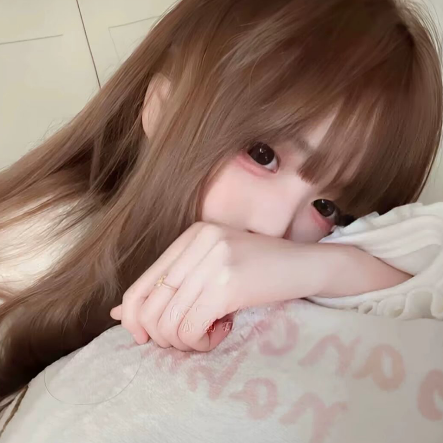 小婷.