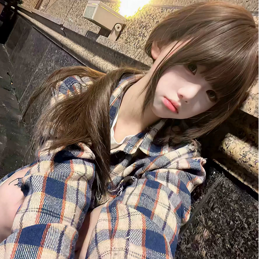 小汐不是洛宝.
