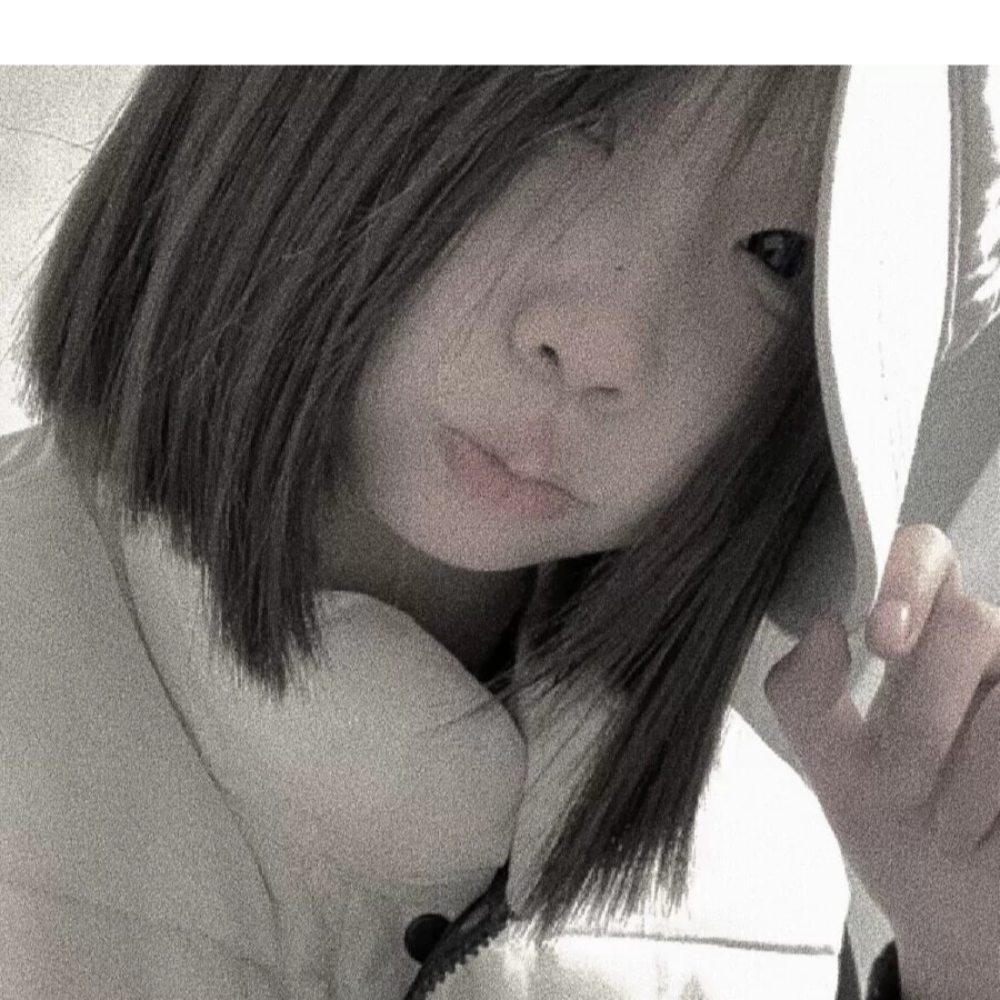 -小7^
