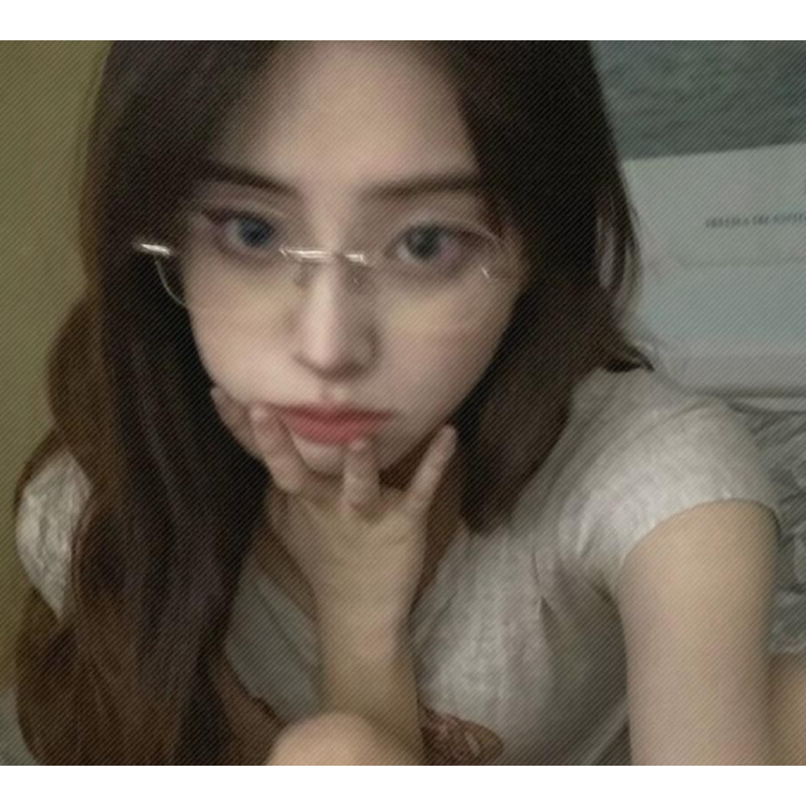 纠结伦
