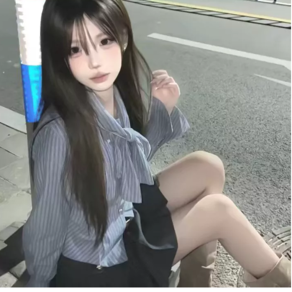 小 鱼🐟困 困💤