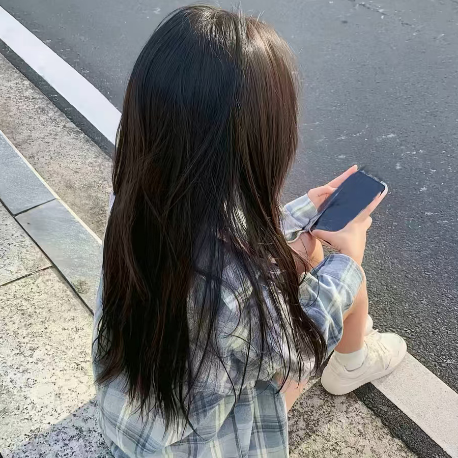 7h^.