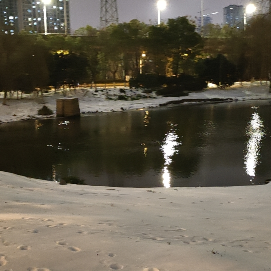 手机用户102844843