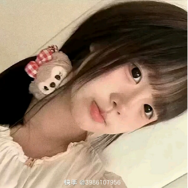 小蕊^