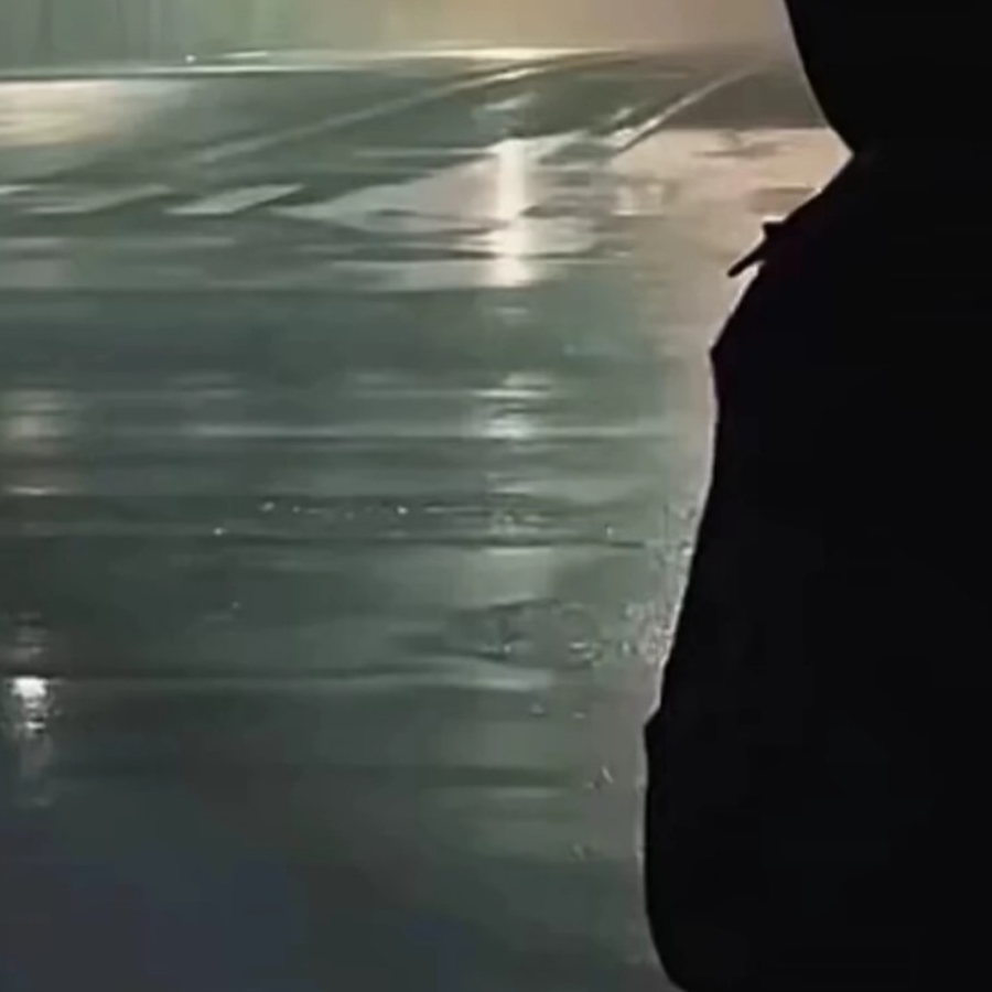 CFM-忆白.