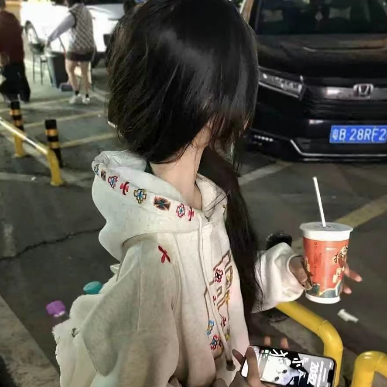 十里冬.