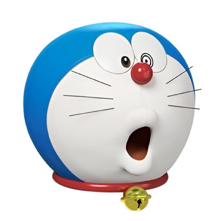 龙卷风摧毁停车场🌪️