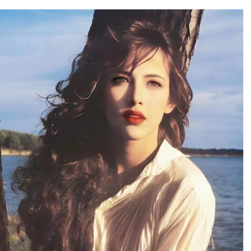 世人皆爱倾城色