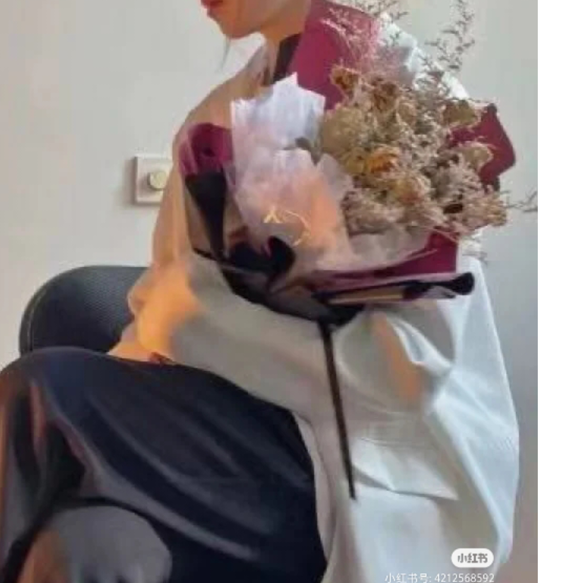 纭析