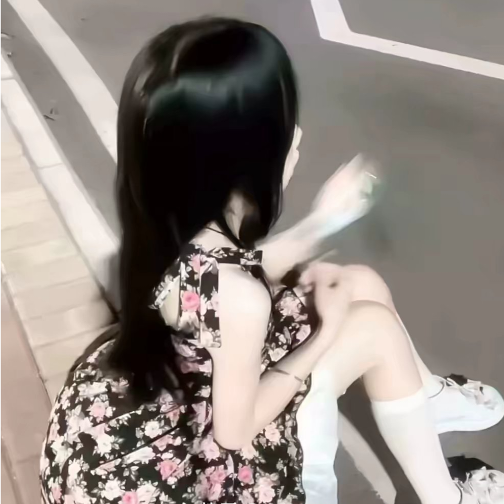 漫夏(๑>؂<๑）