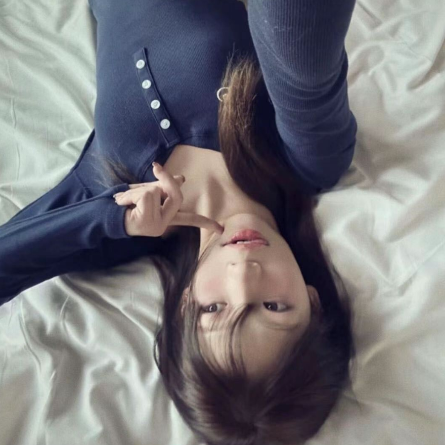 小欣.