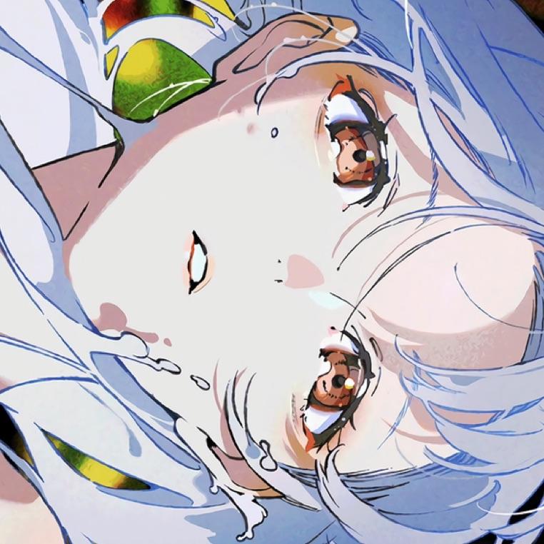 君丿月