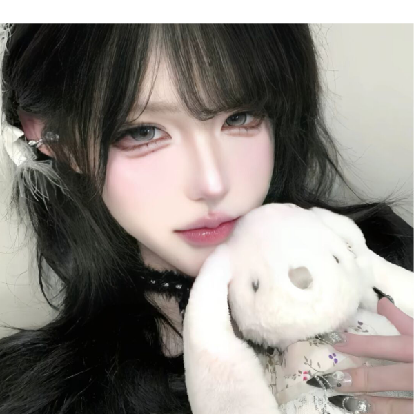 愛宇.