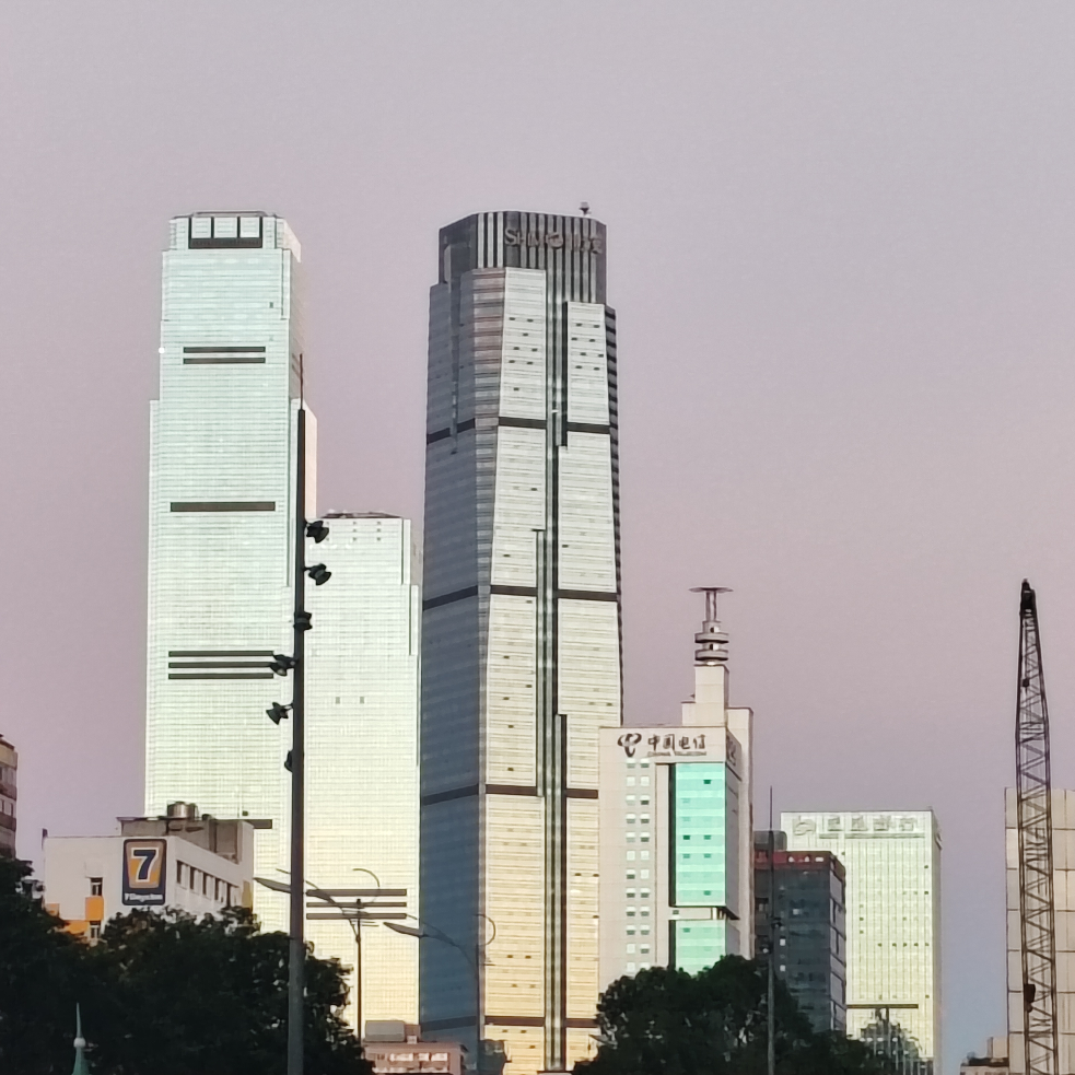 阿伦