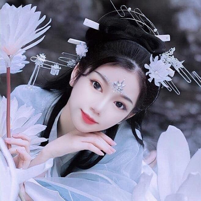 菊花有点忧伤