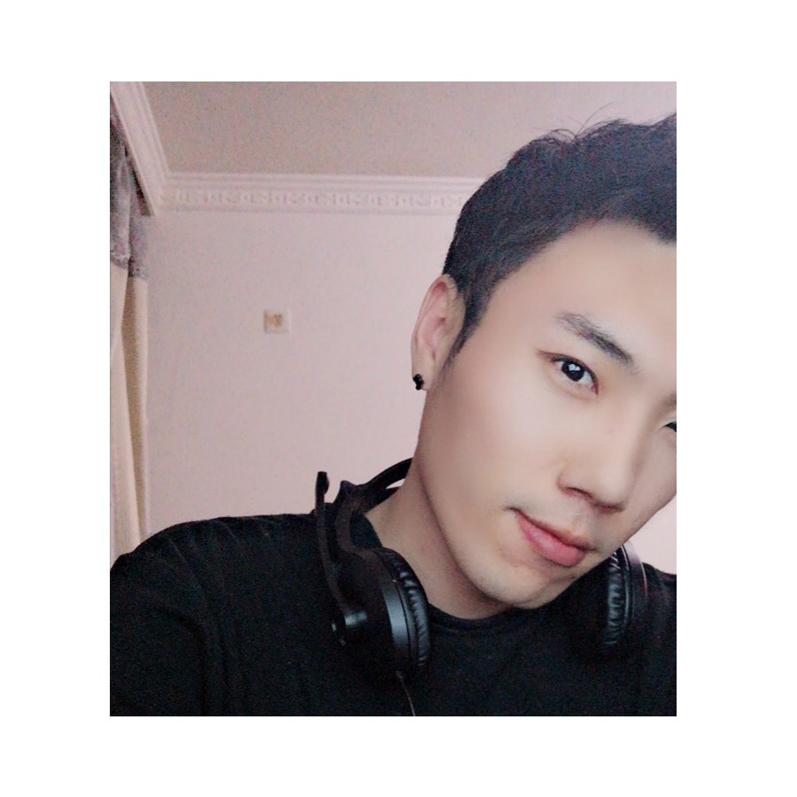 两只黄梨