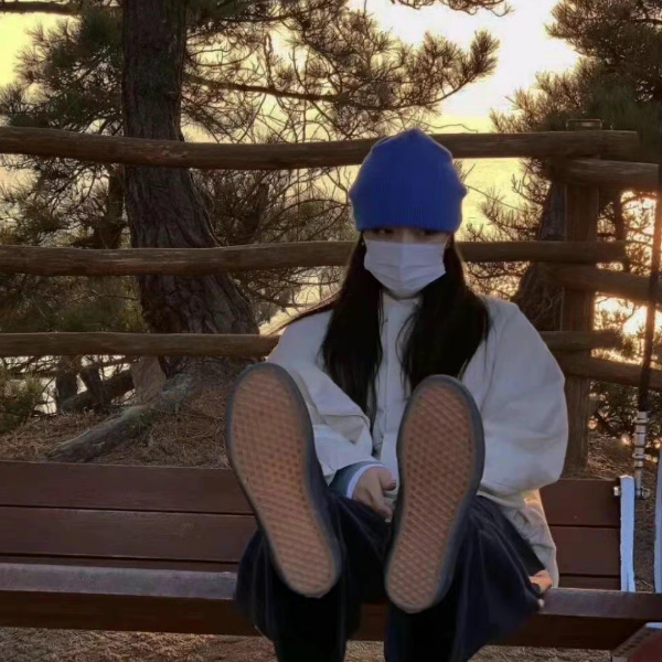 啵啵婧婧一口嘛