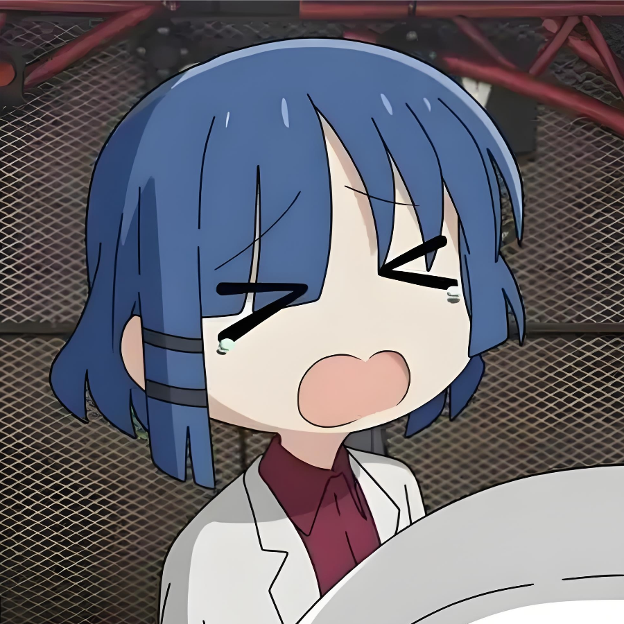 山田リョウ